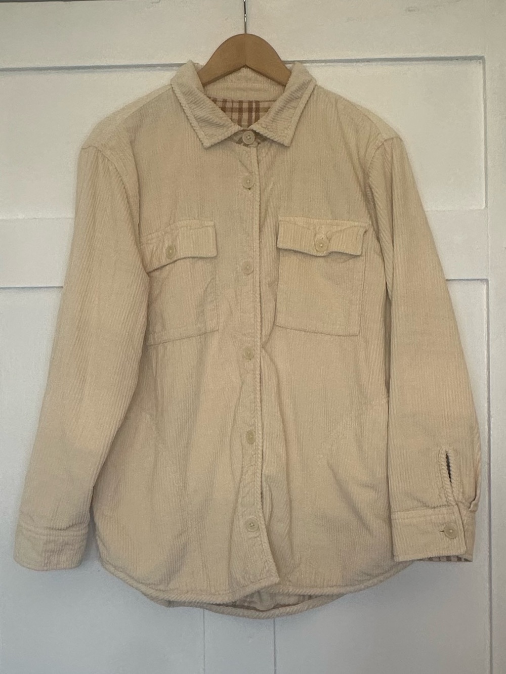 Women's AEO Cream Corduroy & Flannel Button-Up Reversible Shacket Sz L VGUC